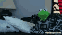 Kermit Sleep GIF - Kermit Sleep GIFs