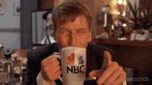 milk moustache kenneth parcell 30rock drinking hot chocolate thats funny