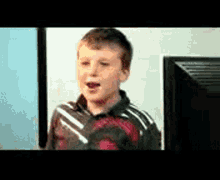 kids react to viral videos cool oh my spleen singing grenade