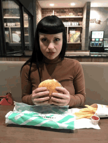 Impossible Burger Cheese Burger GIF - Impossible Burger Cheese Burger Fries GIFs