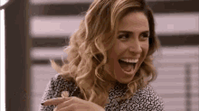 A Regra Do Jogo GIF - Knowingsmile I Know What You Did Teasingsmile GIFs