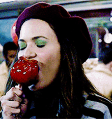 this is us rebecca pearson candy apple eating eat