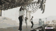 Jump Channel Tres GIF - Jump Channel Tres Joe Kay GIFs
