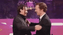 Johnny Depp Benedict Cumberbatch GIF - Johnny Depp Benedict Cumberbatch Hug GIFs