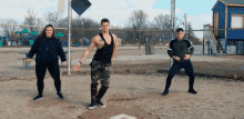 Left And Right Left Right Move GIF - Left And Right Left Right Move Move Left And Right GIFs