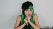 Heythereimshannon Mouth Open GIF - Heythereimshannon Mouth Open GIFs