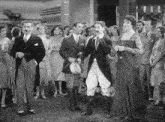 The Marx Bros The Marx Brothers GIF - The Marx Bros The Marx Brothers Marx Bros GIFs