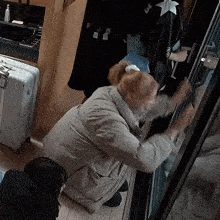 Nien Badge War GIF