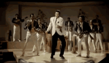 Elvis GIF - Elvis Presley Dance Moves GIFs