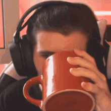 Drinking Wiked GIF - Drinking Wiked Taking A Drink GIFs