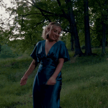 Dancing Maddie And Tae GIF - Dancing Maddie And Tae Every Night Every Morning Song GIFs