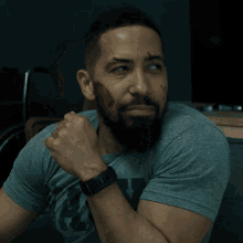 Suspicious Look Ray Perry GIF - Suspicious Look Ray Perry Seal Team GIFs