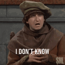 I Dont Know Saturday Night Live GIF - I Dont Know Saturday Night Live Im Not Sure GIFs