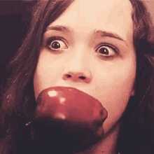 Ellen Page Fall GIF - Ellen Page Fall Apple GIFs