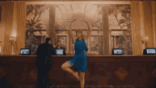 Swag Dance GIF - Swag Dance Taylor Swift GIFs