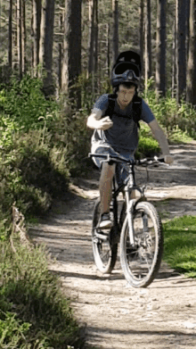 Bike Ride Stroll GIF - Bike Ride Bike Stroll GIFs