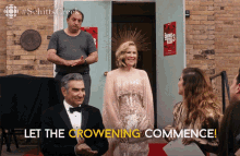Let The Crowening Commence Eugene Levy GIF - Let The Crowening Commence Eugene Levy Catherine Ohara GIFs