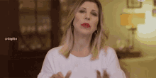 Michela Andreozzi Ok GIF - Michela Andreozzi Ok Thumbs Up GIFs
