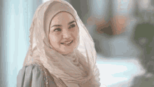 Siti Nurhaliza Coming GIF - Siti Nurhaliza Coming Thank You GIFs