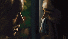 Don'T Cry Lucy Gray Baird GIF - Don'T Cry Lucy Gray Baird Coriolanus Snow GIFs