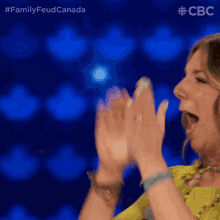 High Five Family Feud Canada GIF - High Five Family Feud Canada Failed High Five GIFs