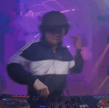 GIF