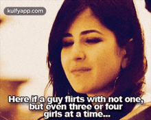Here If A Guy Flirts With Not One,But Evén Three Or Fourgirls At A Time....Gif GIF - Here If A Guy Flirts With Not One But Evén Three Or Fourgirls At A Time... Face GIFs