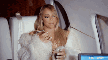 Mariah Carey Drinking GIF - Mariah Carey Drinking Drink Time GIFs