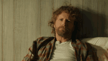 Cheers Dierks Bentley GIF - Cheers Dierks Bentley Gone Song GIFs