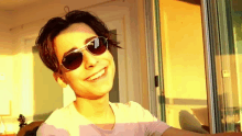 Aidan Gallagher Sunglasses GIF - Aidan Gallagher Sunglasses GIFs