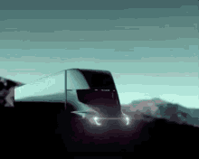 Tesla Semi Truckers Tslanew Teslanew GIF - Tesla Semi Truckers Tslanew Teslanew GIFs