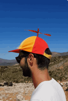 Go Hat GIF - Go Hat Spin GIFs