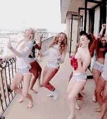 Dancing Excited GIF - Dancing Excited Beyonce GIFs
