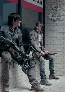 Kyle Gallner The Walking Dead GIF - Kyle Gallner The Walking Dead Norman Reedus GIFs