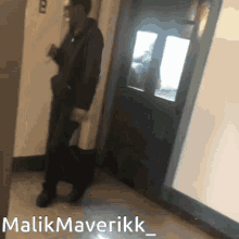 Malik Maverikk Dance GIF - Malik Maverikk Dance Fun GIFs