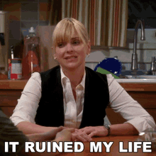 It Ruined My Life Christy GIF - It Ruined My Life Christy Anna Faris GIFs