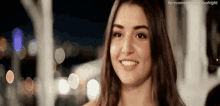 Hande Erçel Turkish Television Actress GIF - Hande Erçel Turkish Television Actress Happy GIFs