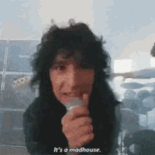 It'S A Mad House. GIF - Mad Huose Its A Mad House GIFs