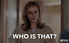 Who Is That Idk GIF - Who Is That Idk Confused GIFs