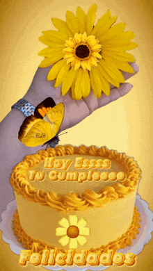 a yellow cake with the words hoy esss tu cumpleece written on it