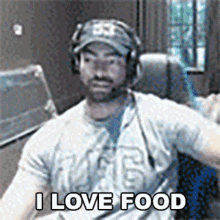 I Love Food Kyle Van Noy GIF - I Love Food Kyle Van Noy Vibin With Van Noys GIFs