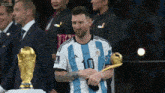 Lionel Messi Kissing World Cup Trophy GIF - Lionel Messi Kissing World Cup Trophy Kiss GIFs
