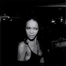 Rihanna Wtf GIF - Rihanna Wtf Window GIFs