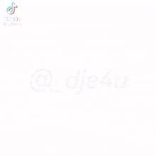 a blurred image of a text that says `` vay thi ly do gi xa nhau ? ''