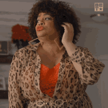 Posing Beverly GIF - Posing Beverly The Jenkins Family Christmas GIFs
