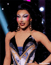 a picture of a drag queen with t4yce tumblr written on the bottom