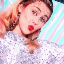 Miley Cryrus Kiss GIF