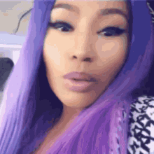 Sazzybarb Nicki Minaj Selfie GIF - Sazzybarb Nicki Minaj Selfie Nicki Minaj Singing GIFs