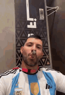 Aguero Smoking Aguero GIF - Aguero Smoking Aguero Argentina World Cup GIFs