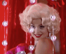 Sophie Charlotte Marilyn Monroe GIF - Sophie Charlotte Marilyn Monroe Diamonds GIFs